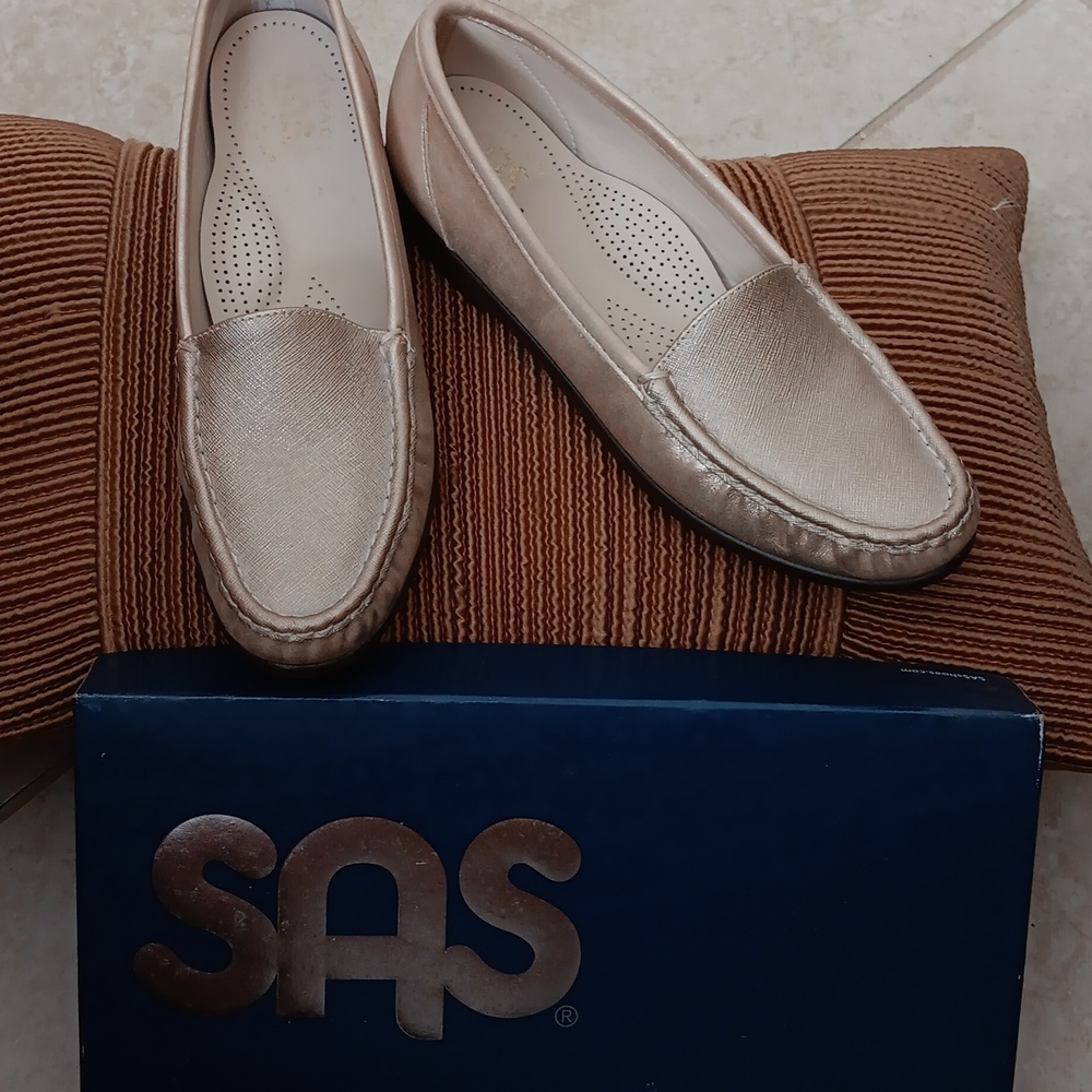 New SAS Matt Gold Comfort Moc.8S